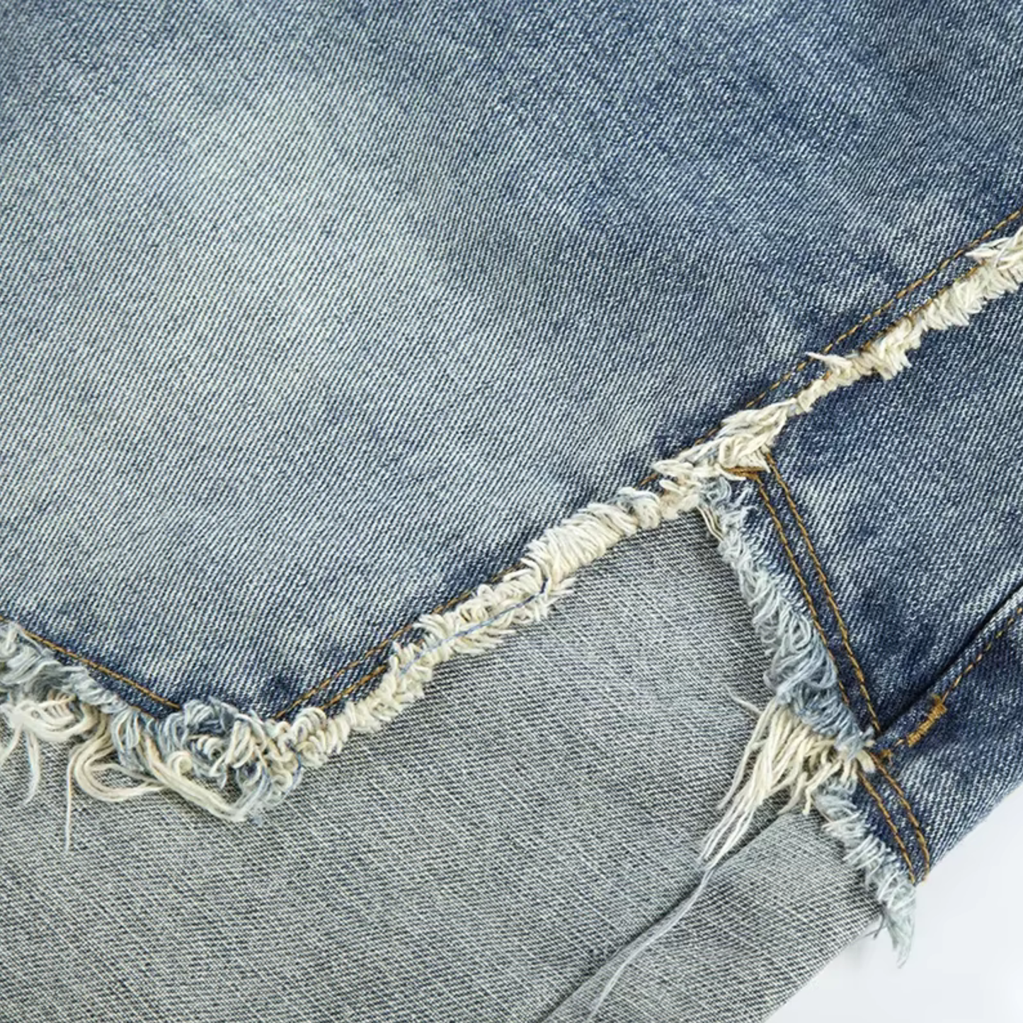 STAR DISTRESSED SHORTS
